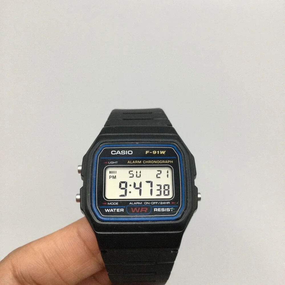Casio 593 F-91W Mens Watch 33mm Black Resin Alarm Chronograph Backlight